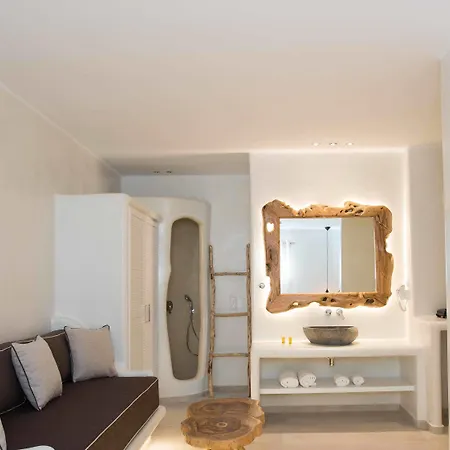 Sahas * Mykonos Town